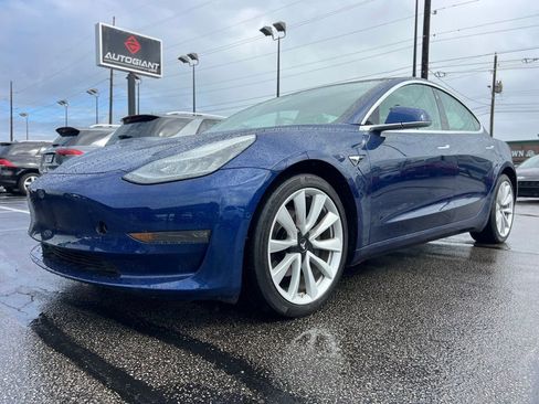 Used 2018 Tesla Model 3 Long Range image 14