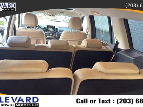Used 2017 Mercedes-Benz GLS 450 4MATIC image 33