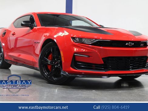 Used 2023 Chevrolet Camaro SS image 1