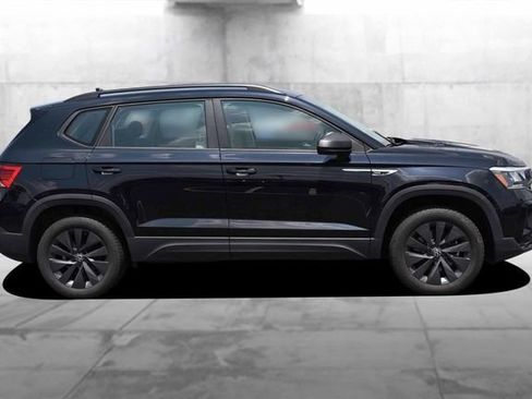Used 2023 Volkswagen Taos S FWD image 5