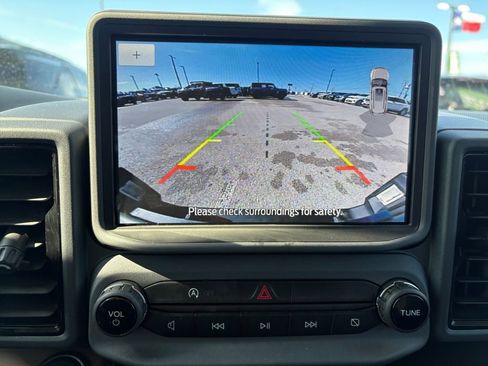 Used 2024 Ford Bronco Sport Outer Banks w/ Tech Package image 9