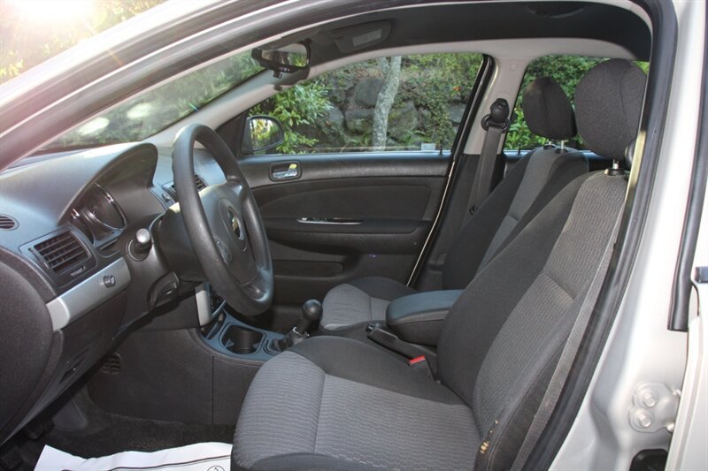 Used 2009 Chevrolet Cobalt LT FWD image 5