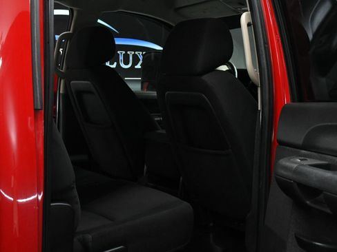 Used 2014 GMC Sierra 3500 SLE w/ SLE Preferred Package AWD/4WD image 32