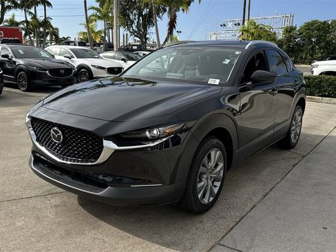 Used 2022 MAZDA CX-30 AWD 2.5 S w/ Premium Package image 10