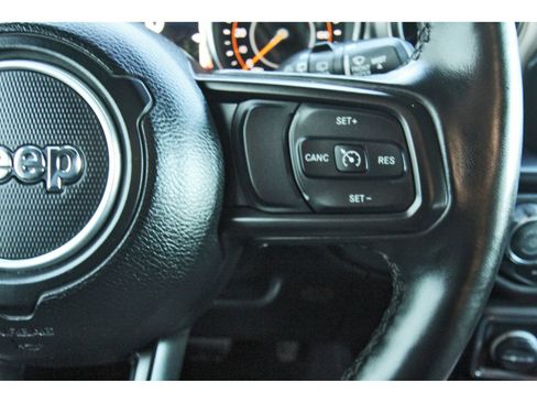 Used 2020 Jeep Wrangler Unlimited Sport image 19