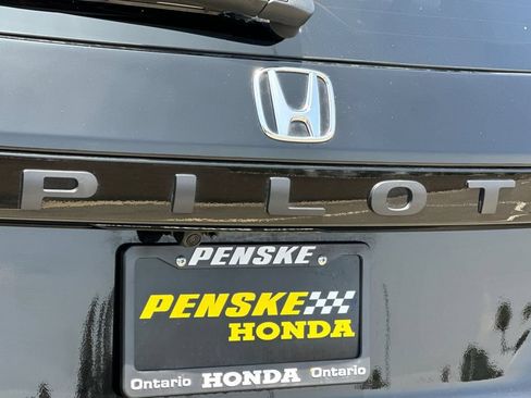 Certified 2023 Honda Pilot EX-L image 32