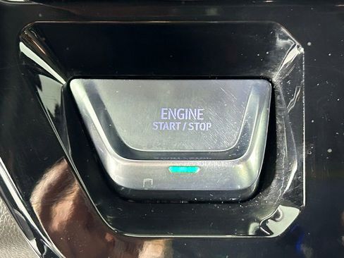 Used 2024 GMC Sierra 1500 Denali w/ Denali Reserve Package image 24