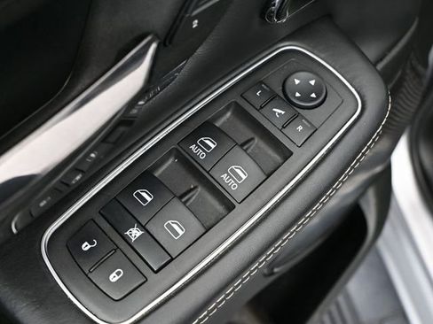 Used 2022 RAM 1500 Limited w/ Night Edition image 22