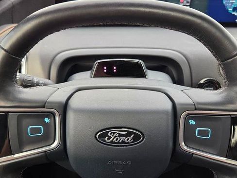 Used 2025 Ford Expedition Tremor AWD/4WD image 33