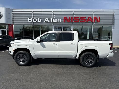 New 2026 Nissan Frontier SV w/ SV Convenience Package AWD/4WD image 11