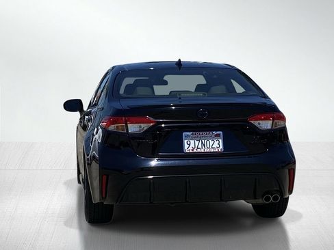 Certified 2024 Toyota Corolla SE FWD image 4