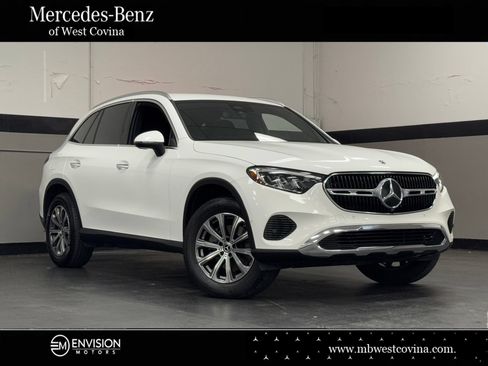 Used 2023 Mercedes-Benz GLC 300 image 1