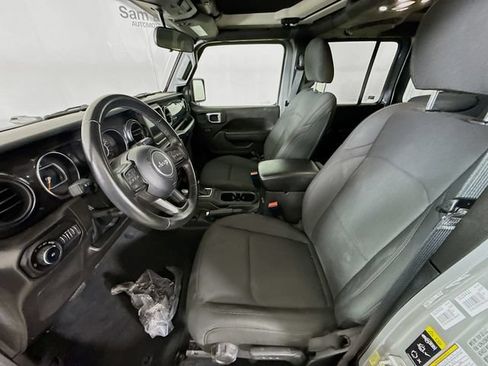 Used 2022 Jeep Wrangler Unlimited Sport AWD/4WD image 19