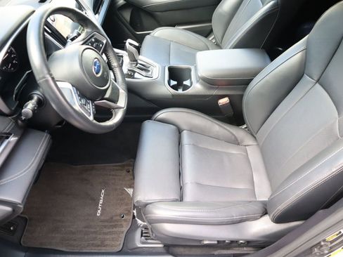 Used 2024 Subaru Outback Limited image 35