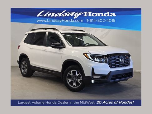 Used 2023 Honda Passport TrailSport image 1