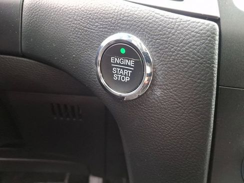 Used 2018 Ford Edge SEL w/ Equipment Group 201A image 23