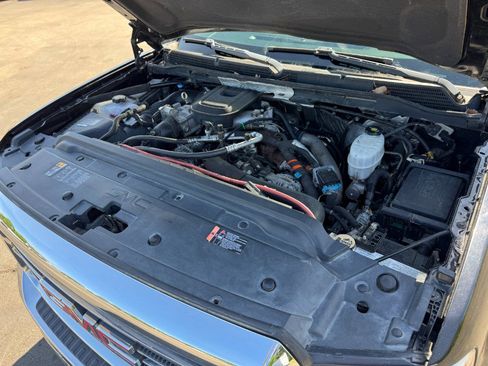 Used 2015 GMC Sierra 2500 SLT AWD/4WD image 22