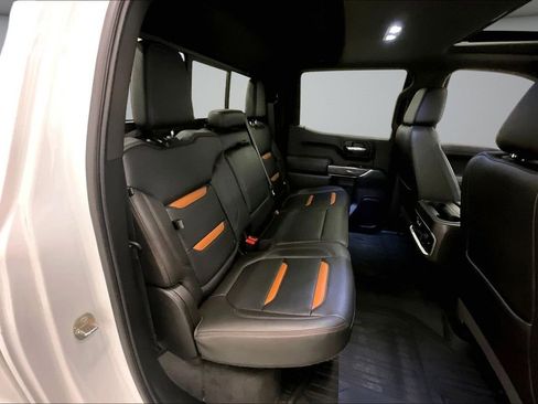 Used 2019 GMC Sierra 1500 AT4 w/ AT4 Premium Package AWD/4WD image 26