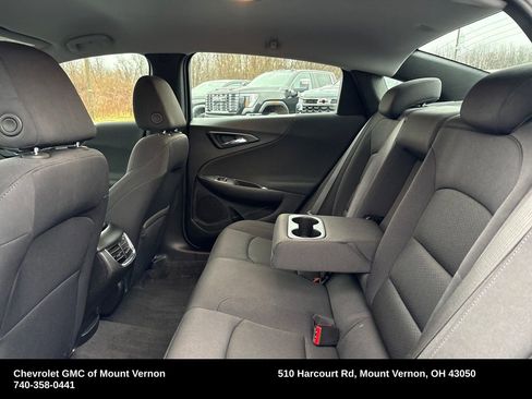 Used 2025 Chevrolet Malibu LT image 25