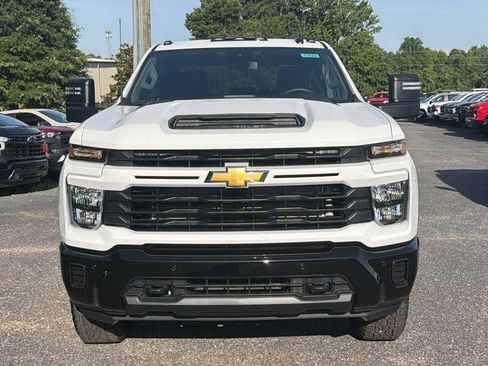 New 2026 Chevrolet Silverado 2500 Custom w/ Custom Value Package AWD/4WD image 2