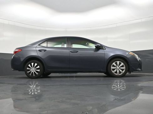 Used 2015 Toyota Corolla LE FWD image 28