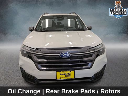 Used 2025 Subaru Forester Limited AWD/4WD image 2