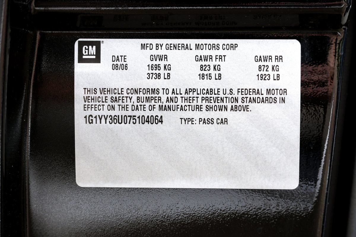 Used 2007 Chevrolet Corvette Convertible w/ Preferred Equipment Group RWD image 38
