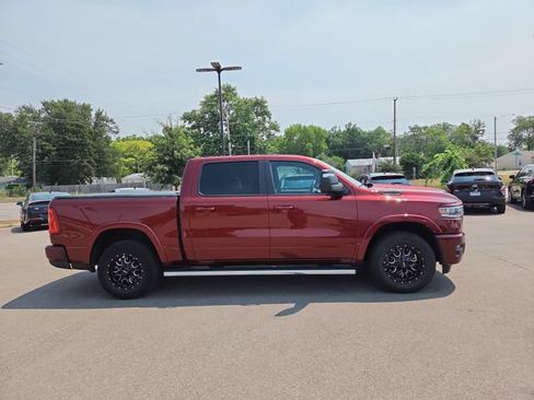 Used 2025 RAM 1500 Big Horn AWD/4WD image 5