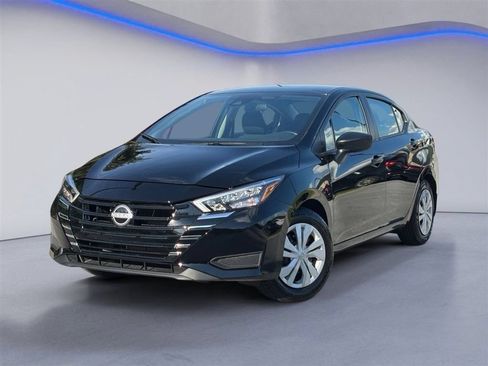 Used 2025 Nissan Versa S w/ Trunk Package FWD image 2