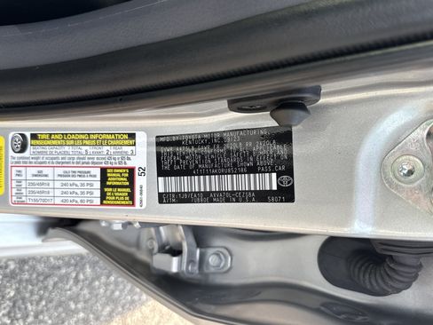 Used 2024 Toyota Camry SE w/ Convenience Package FWD image 36