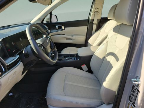 Certified 2026 Kia Sorento S FWD image 16