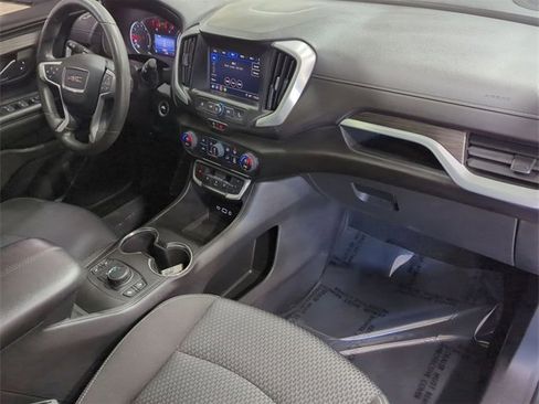 Used 2023 GMC Terrain SLE w/ Driver Convenience Package image 27