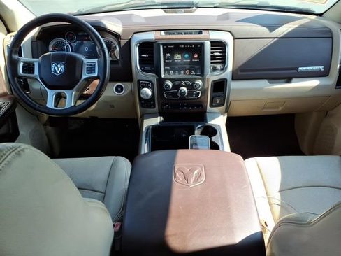 Used 2015 RAM 1500 Laramie w/ Convenience Group AWD/4WD image 11
