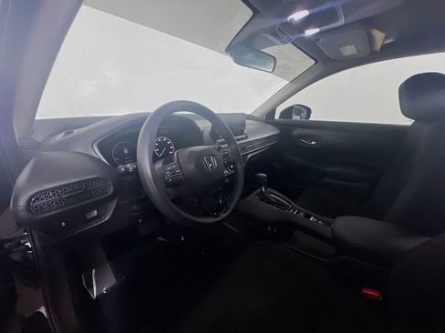 Certified 2024 Honda HR-V LX image 17
