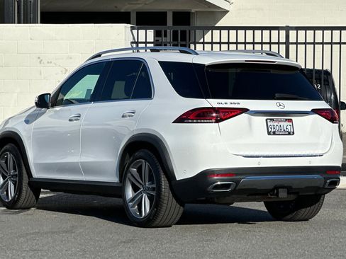 Certified 2025 Mercedes-Benz GLA 35 AMG 4MATIC image 6