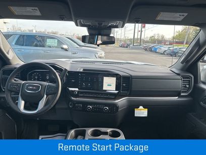 New 2026 GMC Sierra 1500 SLE