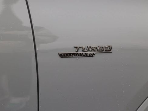 New 2026 Mercedes-Benz GLC 43 AMG 4MATIC image 33