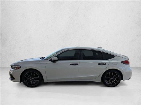 Used 2022 Honda Civic Sport Touring image 8