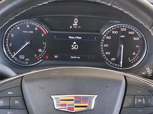 Used 2022 Cadillac XT5 Luxury FWD image 13