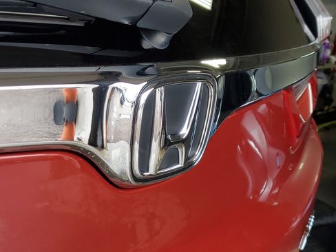 Used 2018 Honda CR-V EX image 7