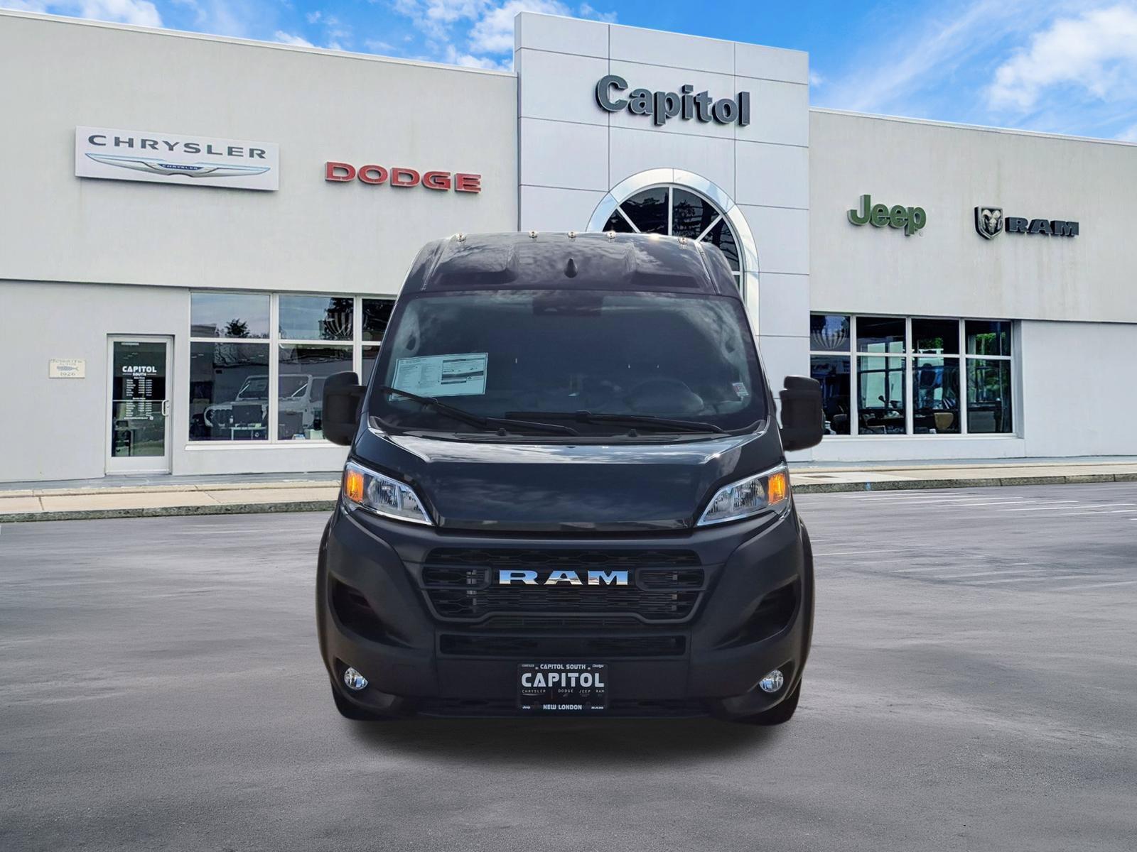 New 2026 RAM ProMaster 2500 w/ Convenience Group FWD image 8