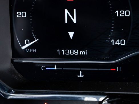 Used 2025 GMC Sierra 2500 SLT w/ SLT Premium Package image 21