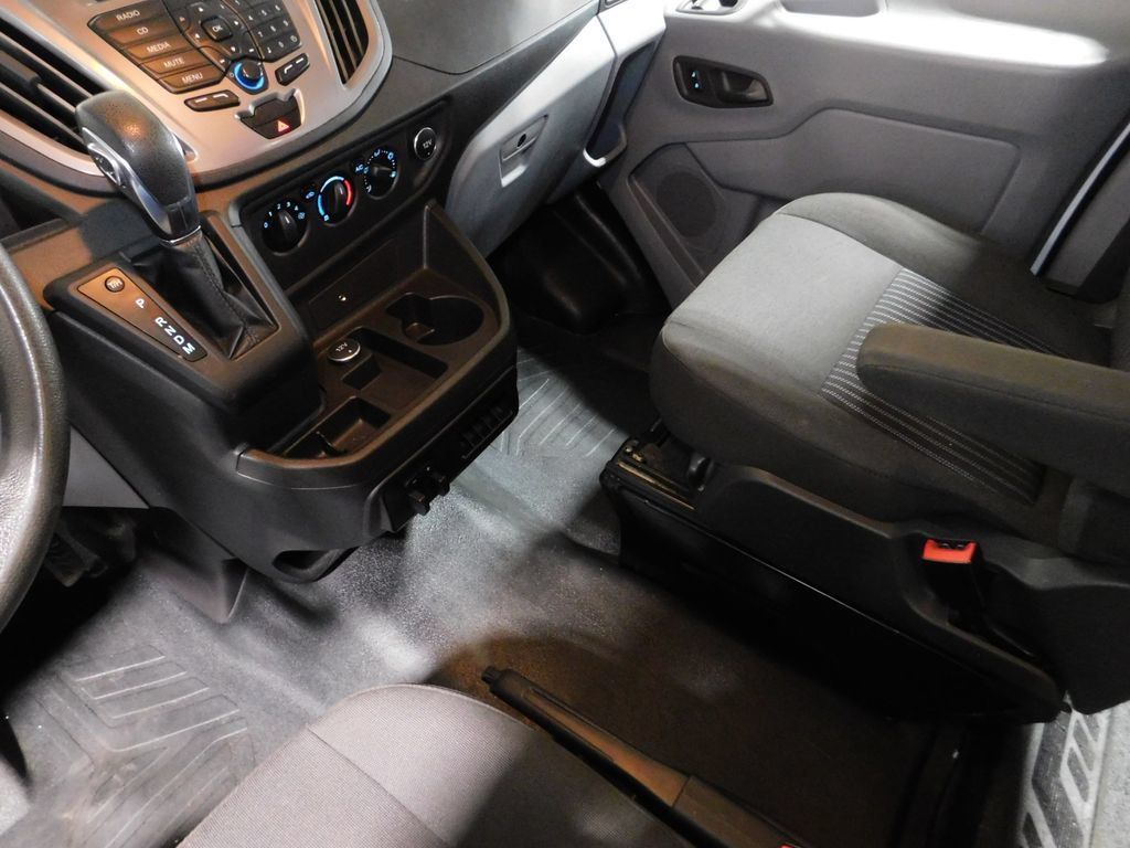 Used 2018 Ford Transit 150 XLT RWD image 67