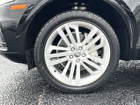 Used 2019 Audi Q5 2.0T Premium Plus w/ Premium Plus Package image 12
