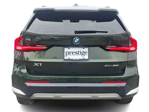 Used 2023 BMW X1 xDrive28i w/ Premium Package image 5