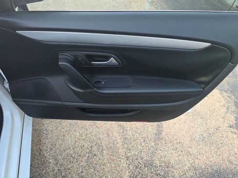 Used 2014 Volkswagen CC Sport image 14