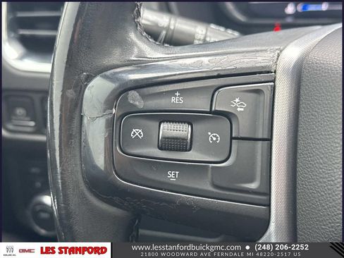 Used 2023 GMC Yukon XL SLT AWD/4WD image 25
