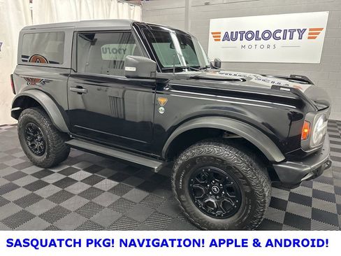 Used 2023 Ford Bronco Badlands image 1