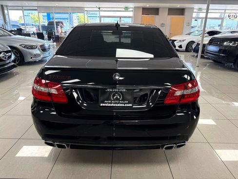 Used 2013 Mercedes-Benz E 63 AMG E63 AMG Sedan w/ AMG Performance Pkg image 5