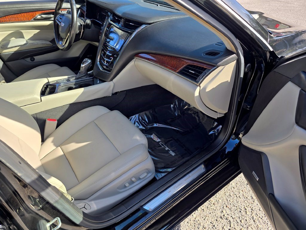 Used 2019 Cadillac CTS Sedan RWD image 29